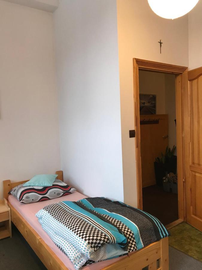 A3Apartament 2 Pokojowy Aneks Kuchenny 2 Lazienki Wlasne Na Korytarzu Villa Jumper Pobyt Na Termach Dla 2 Osob Gratis Закопане Екстериор снимка